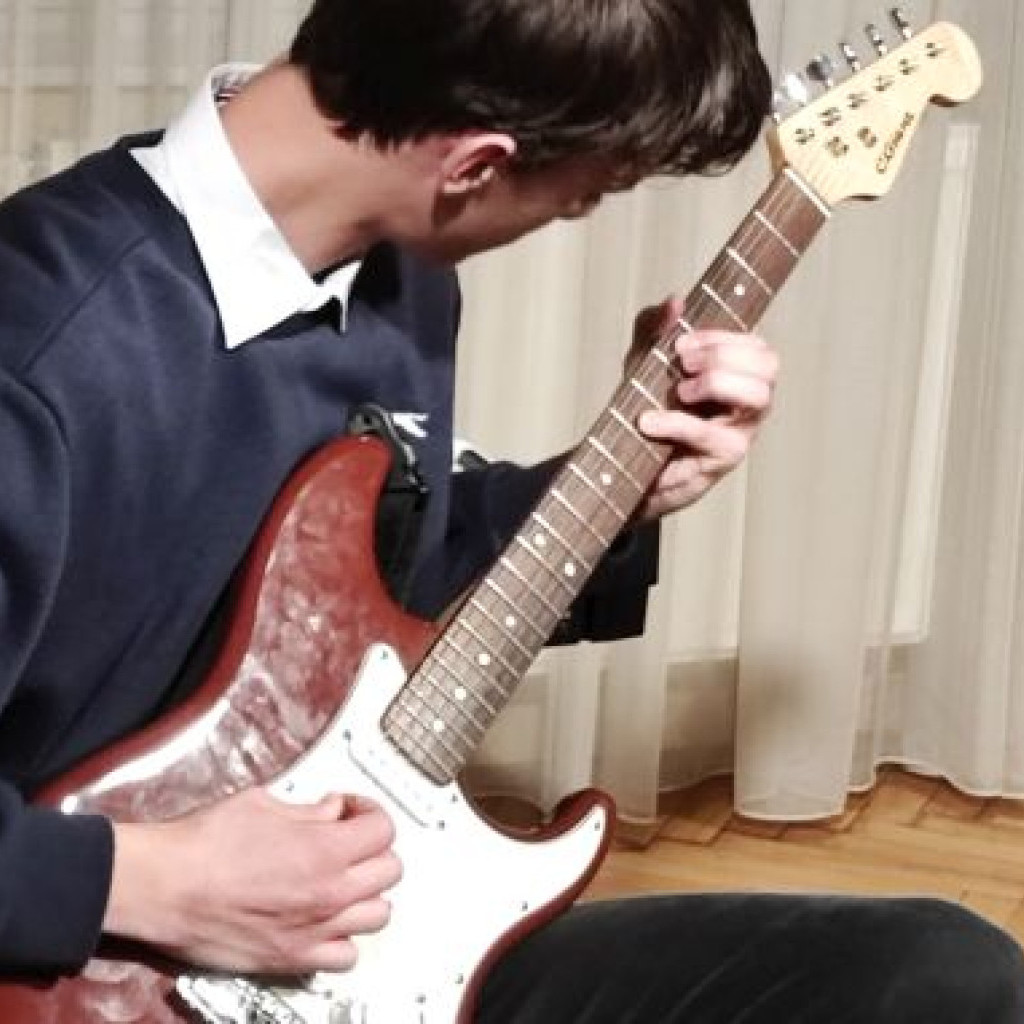 2023.01.26 Miskolc-Székhely - gitáros félévi bemutató