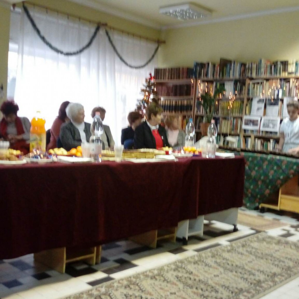 2022.12.12 Népzenei karácsonyi műsor a női egyesületben-galéria