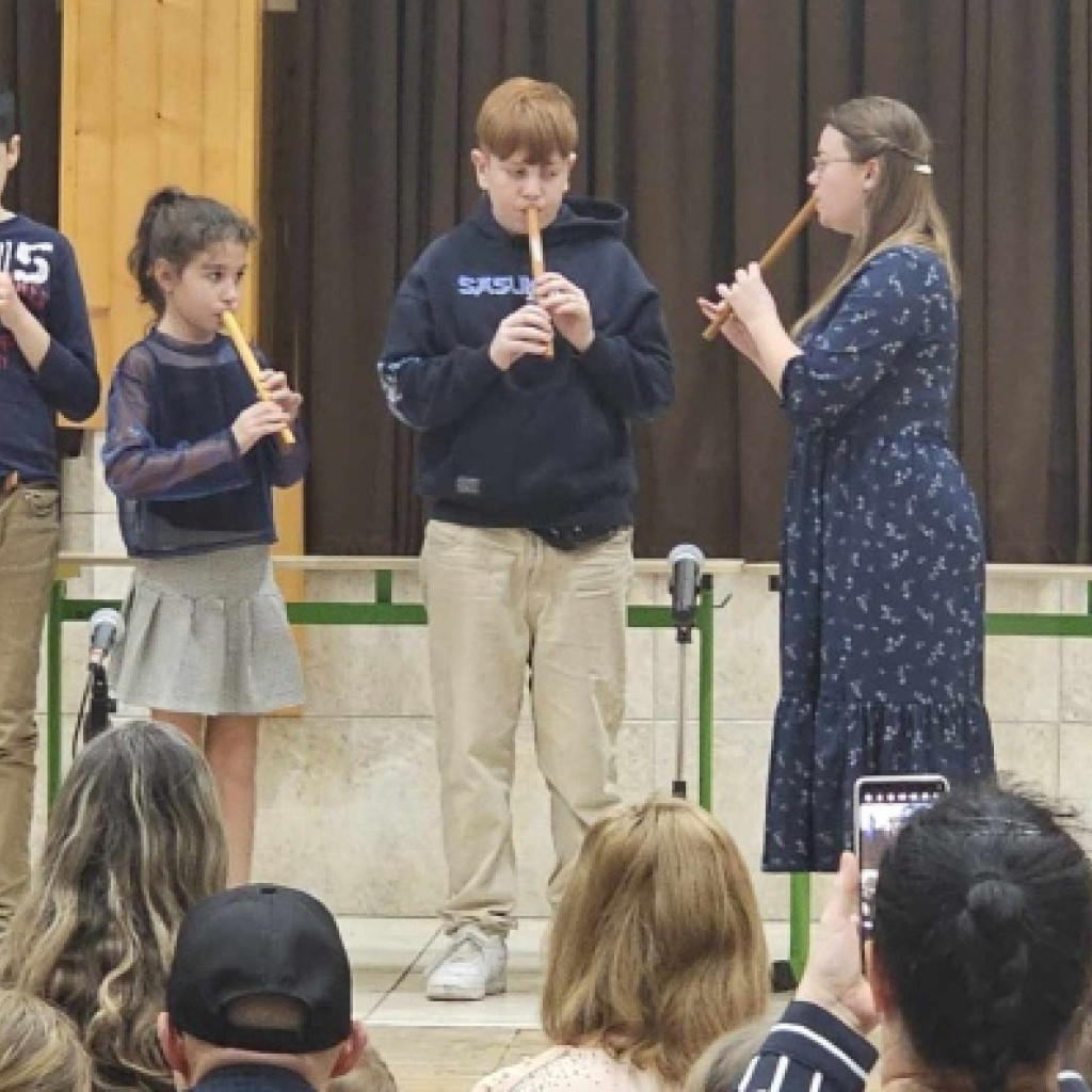 2024.11.21. Őszi koncert, táncház az Eötvösben