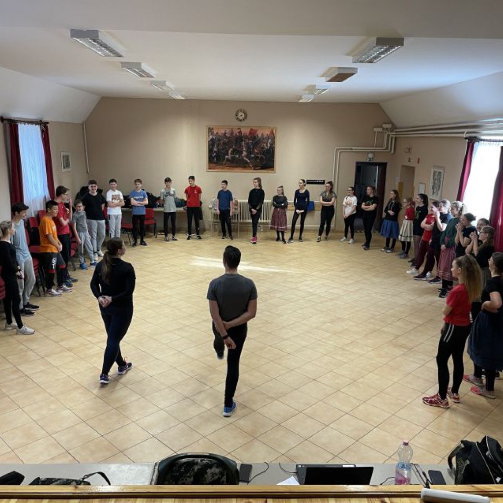 2022.02.05 Mákvirág - Igrice közös próba